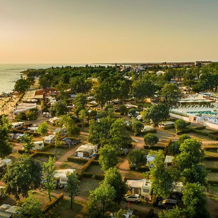 Aminess Planet Camping Maravea Resort - Pitches Novigrad Istria Exteriör bild