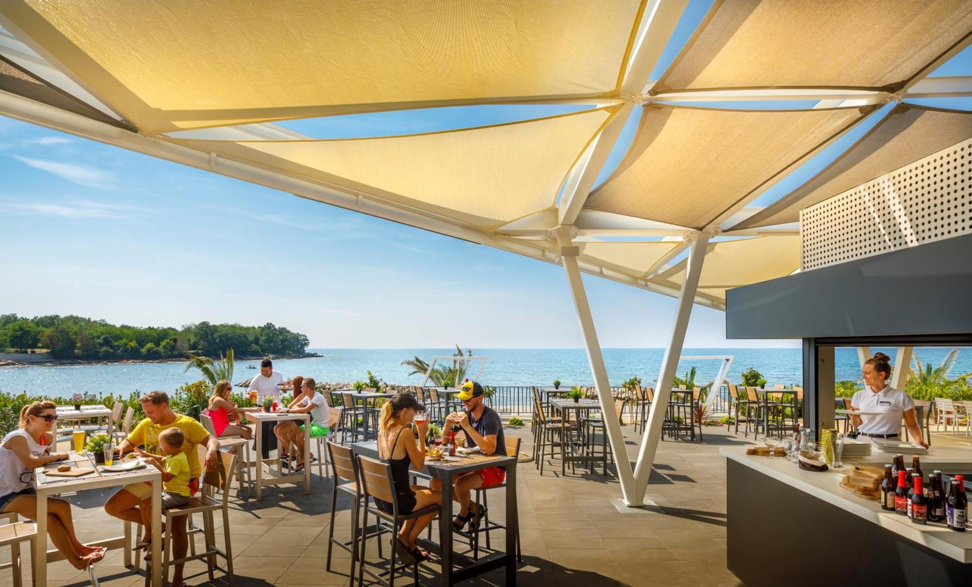 Aminess Planet Camping Maravea Resort - Pitches Novigrad Istria Exteriör bild